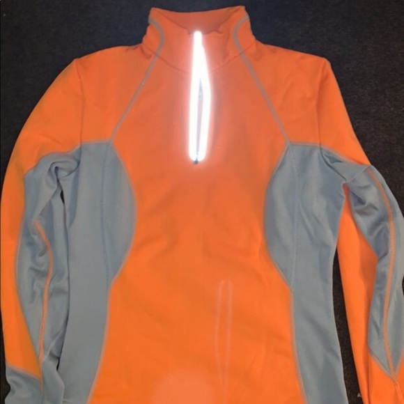 Obermeyer Tops - Obermeyer women’s quarter zip midweight fleece